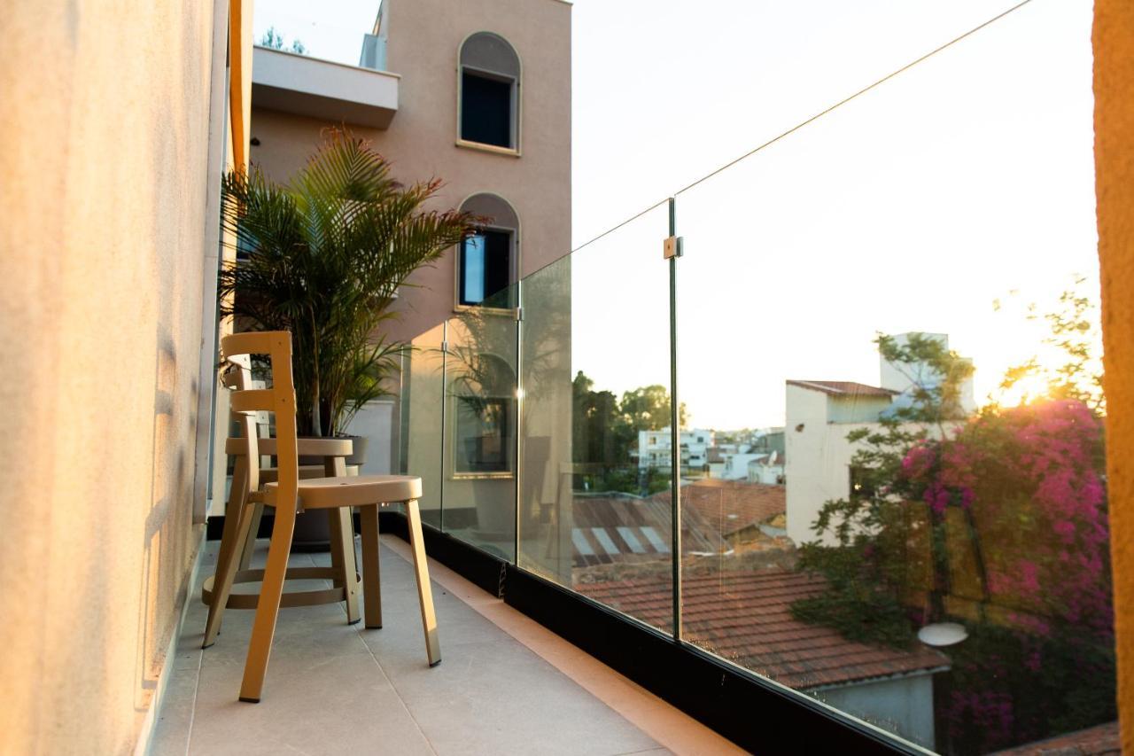 Otel Old Port Limasol