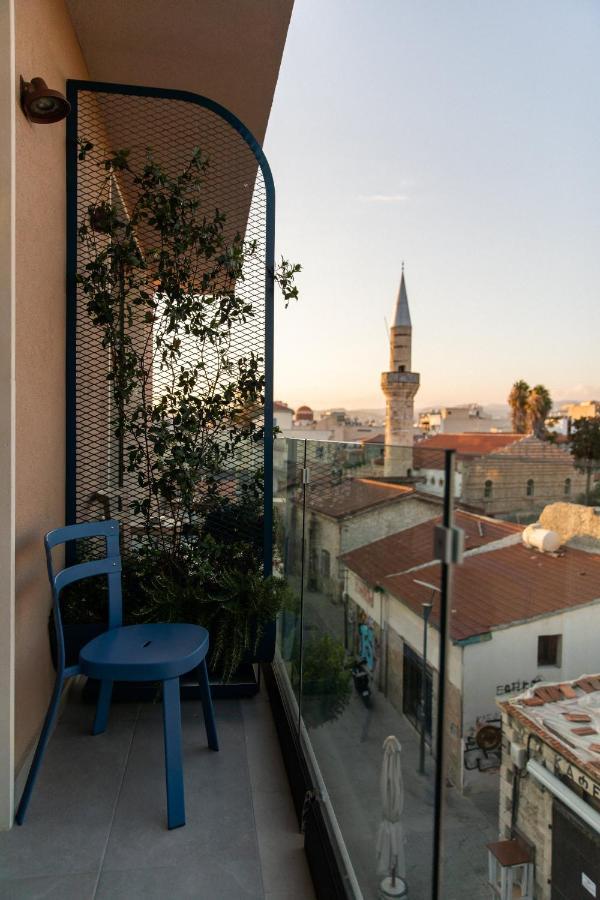 Old Port Otel Limasol